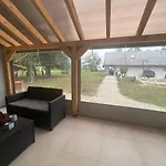 Wild Garden1 דירה