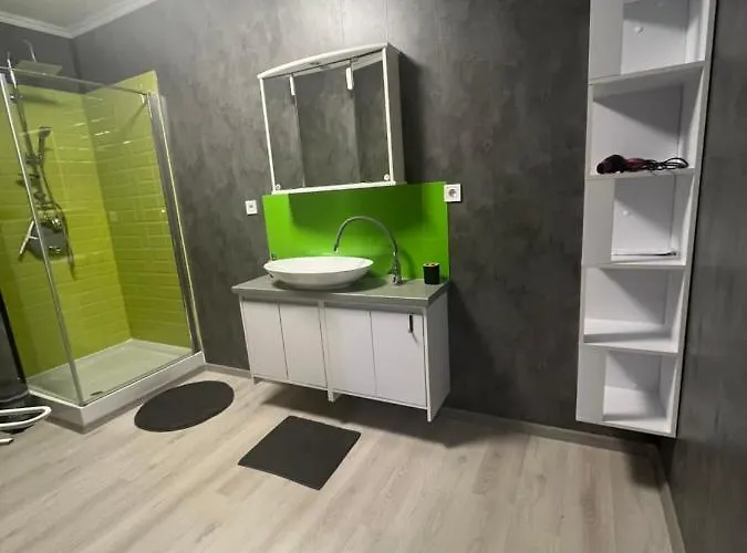 Apartment Wild Garden1 *