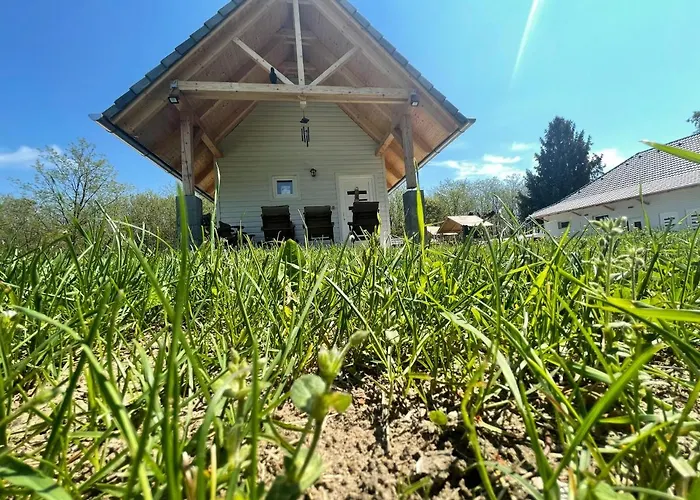 Wild Garden1 Apartamento *