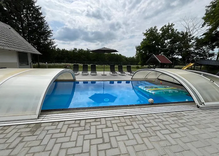 Wild Garden1 Apartamento *